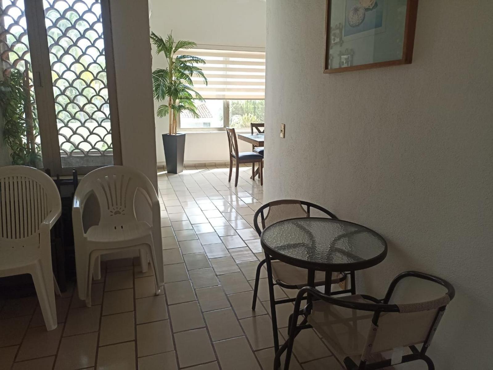 מנסניו Beautiful Apartment With Pool, Tennis Court מראה חיצוני תמונה