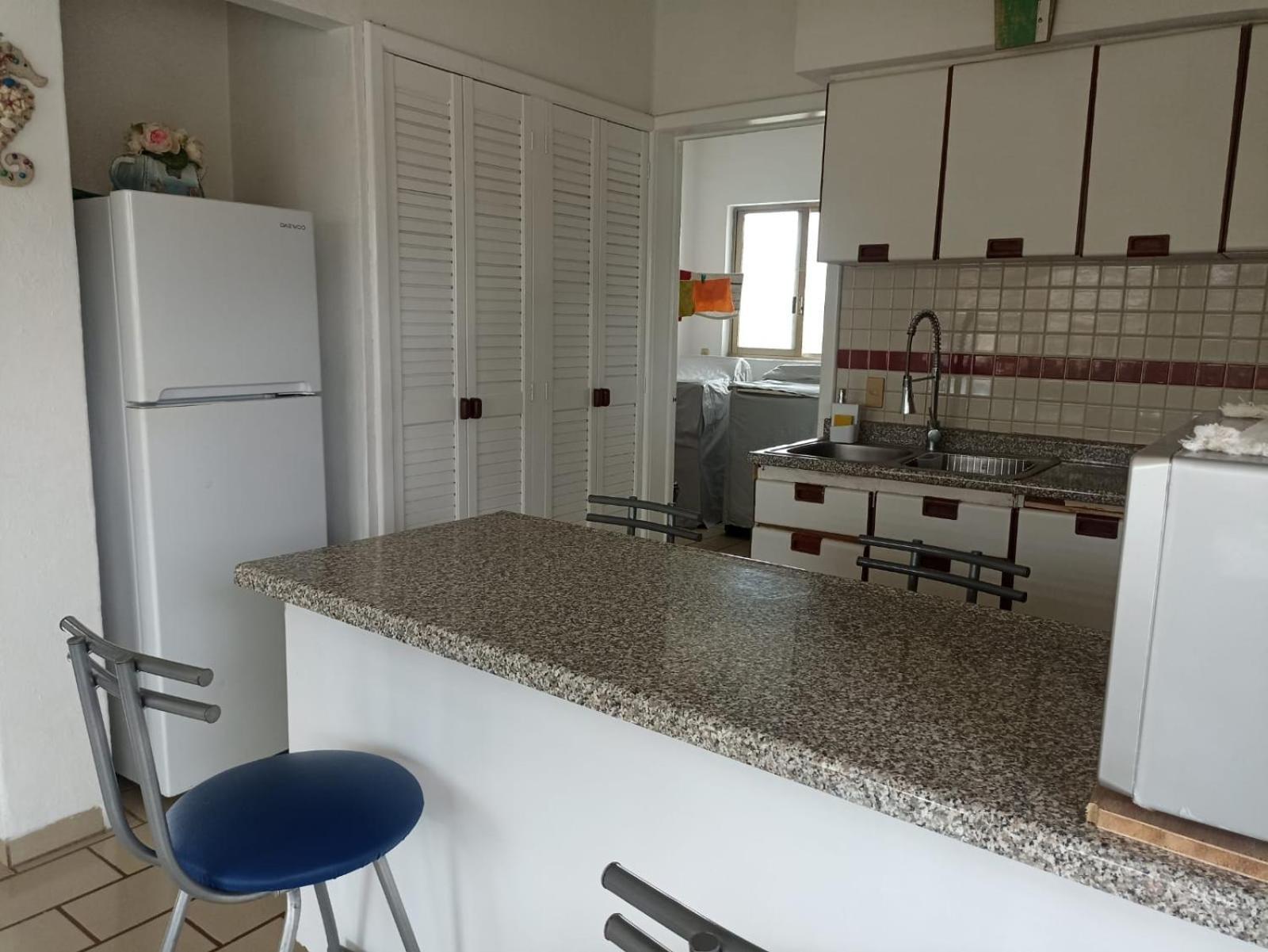 מנסניו Beautiful Apartment With Pool, Tennis Court מראה חיצוני תמונה