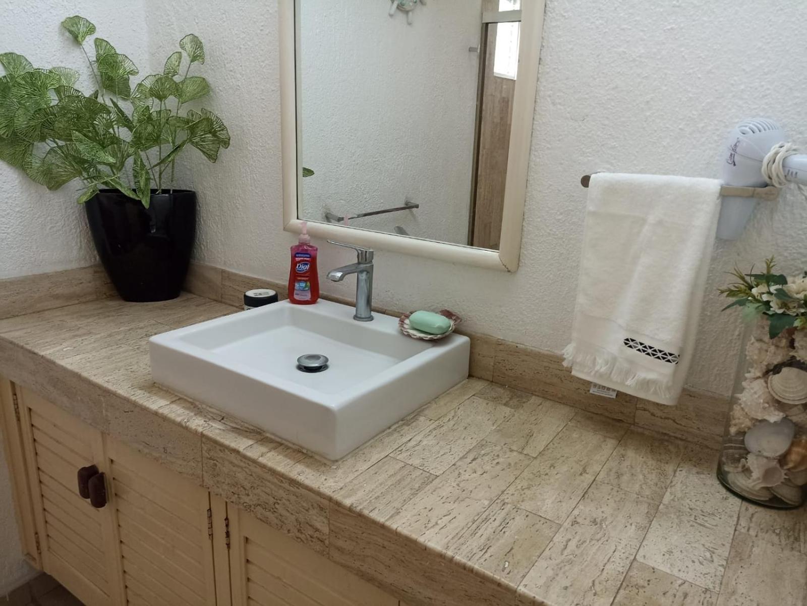 מנסניו Beautiful Apartment With Pool, Tennis Court מראה חיצוני תמונה